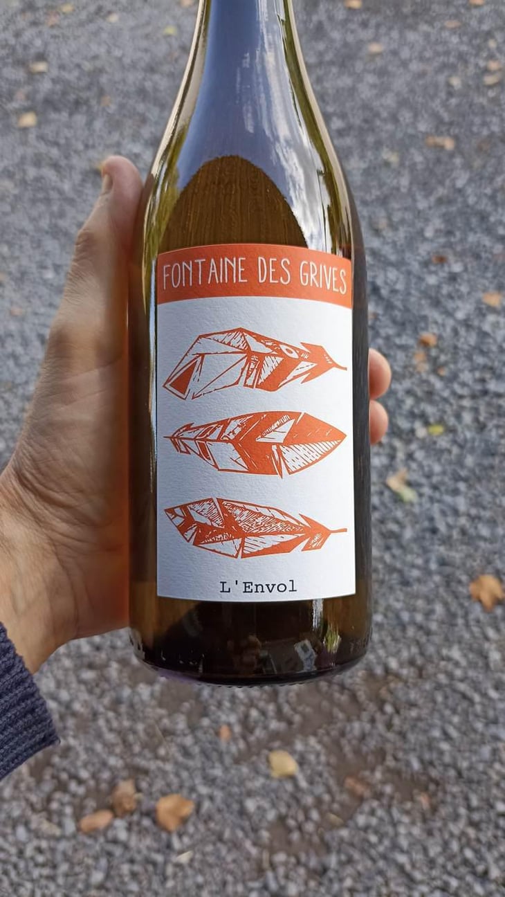 L'Envol Blanc - Fontaine Des Grives / Château Richard - Leila Laré & Benoit Périssé -2019