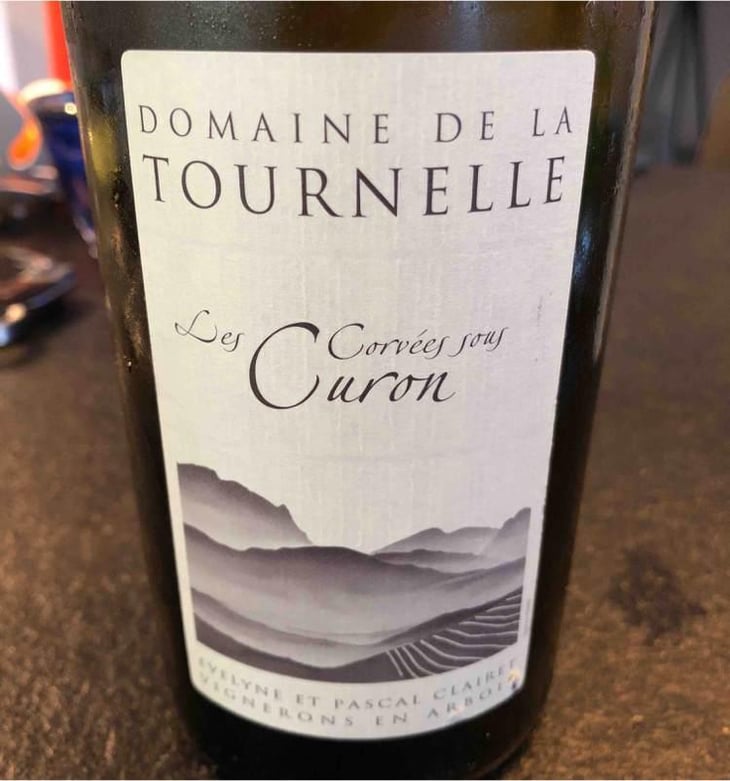 Les Corvées Sous Curon - Domaine de la Tournelle - Evelyne Clairet 