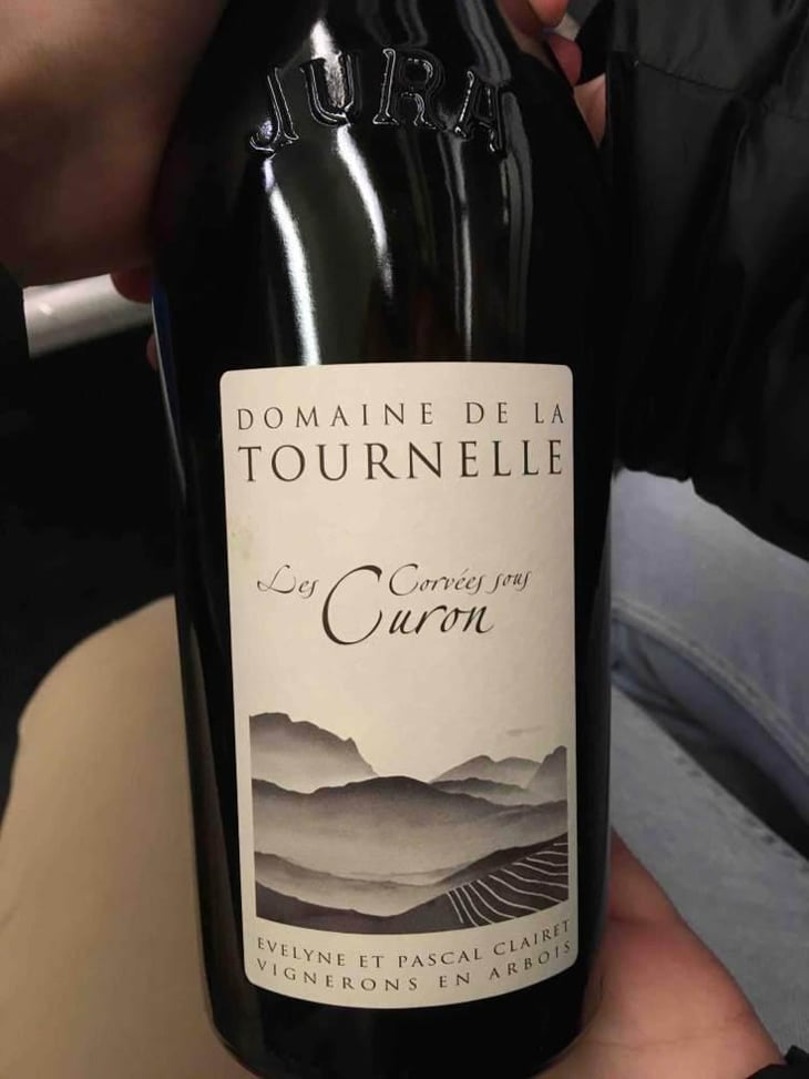 Les Corvées Sous Curon - Domaine de la Tournelle - Evelyne Clairet 