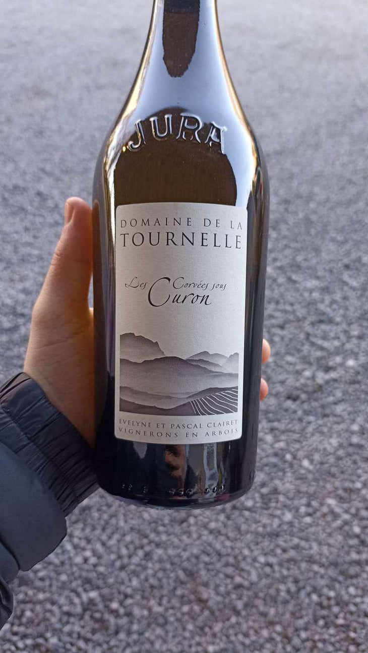 Les Corvées Sous Curon - Domaine de la Tournelle - Evelyne Clairet 