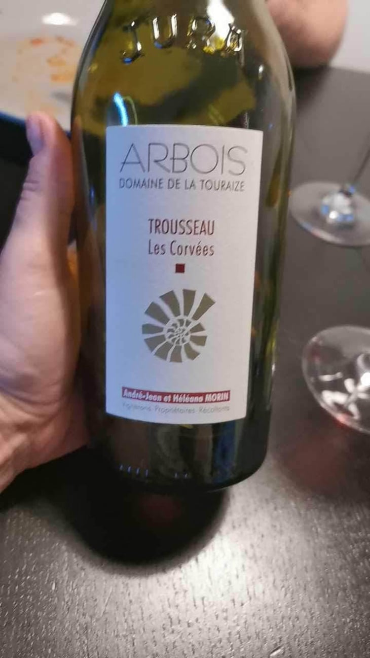 Les Corvées Trousseau - Domaine de la Touraize - André-Jean & Héléana Morin 