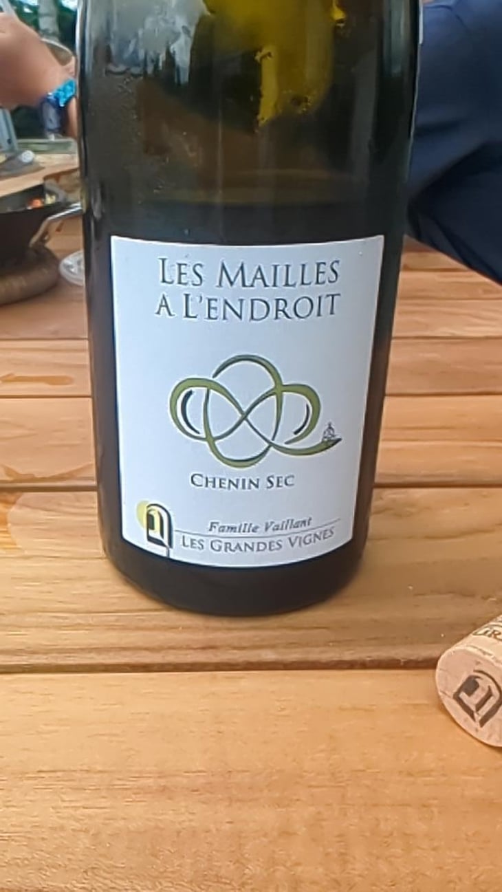 Les Mailles à l’endroit - Les Grandes Vignes - Laurence, Dominique & Jean-François Vaillant 
