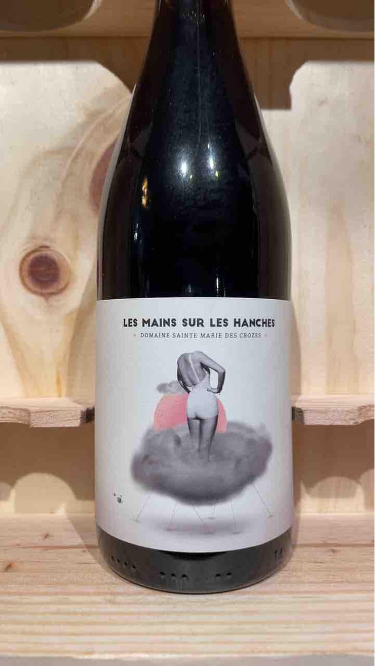 Les Mains Sur Les Hanches - Sainte Marie des Crozes - Bernard & Christelle Alias 