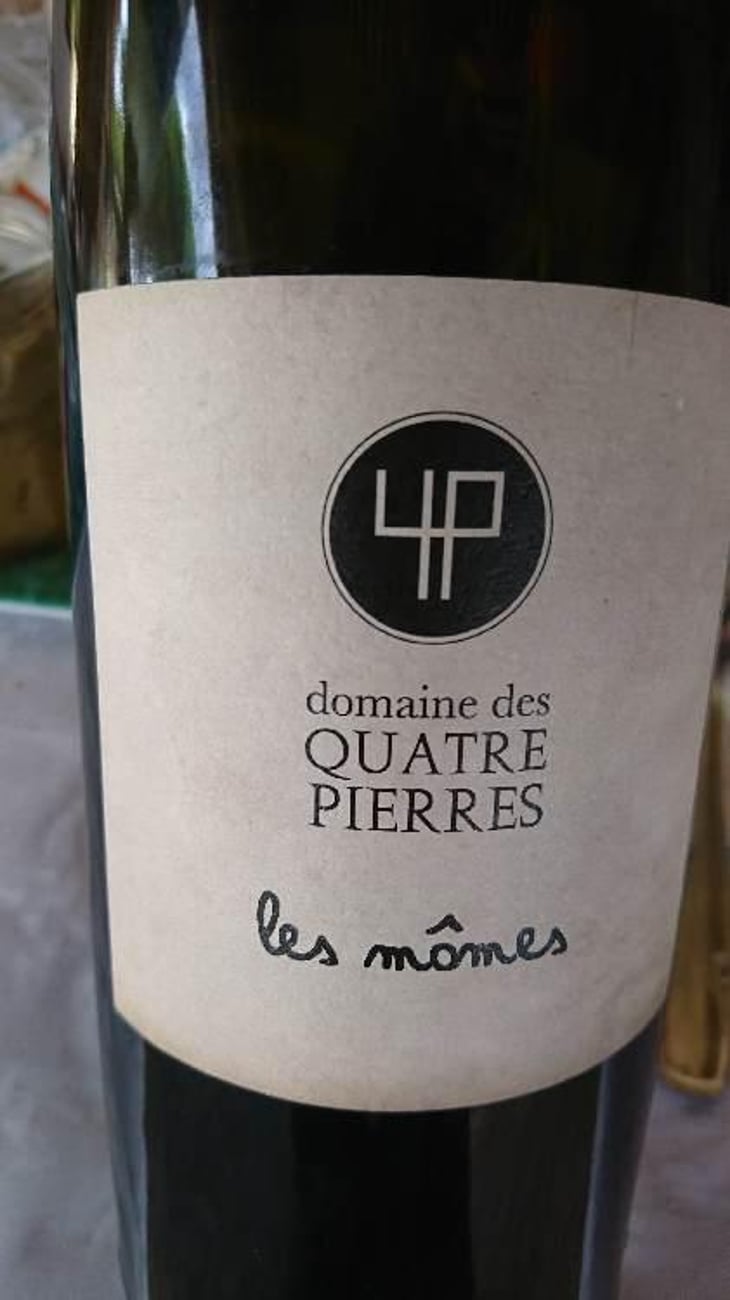 Les Mômes - Domaine des 4 Pierres - Édouard Fortin 