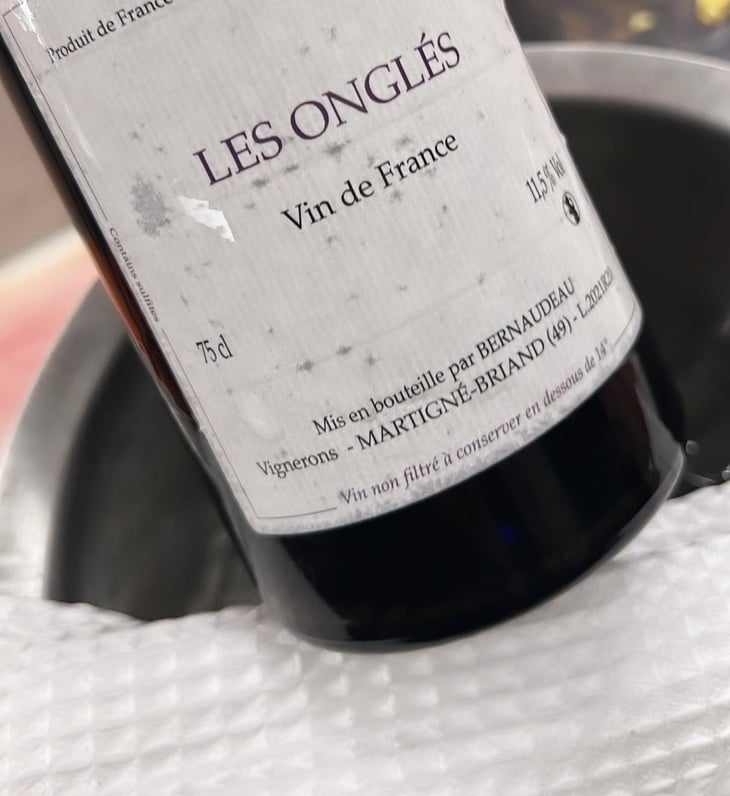 Les Onglés - Stéphane Bernaudeau - Stéphane Bernaudeau 