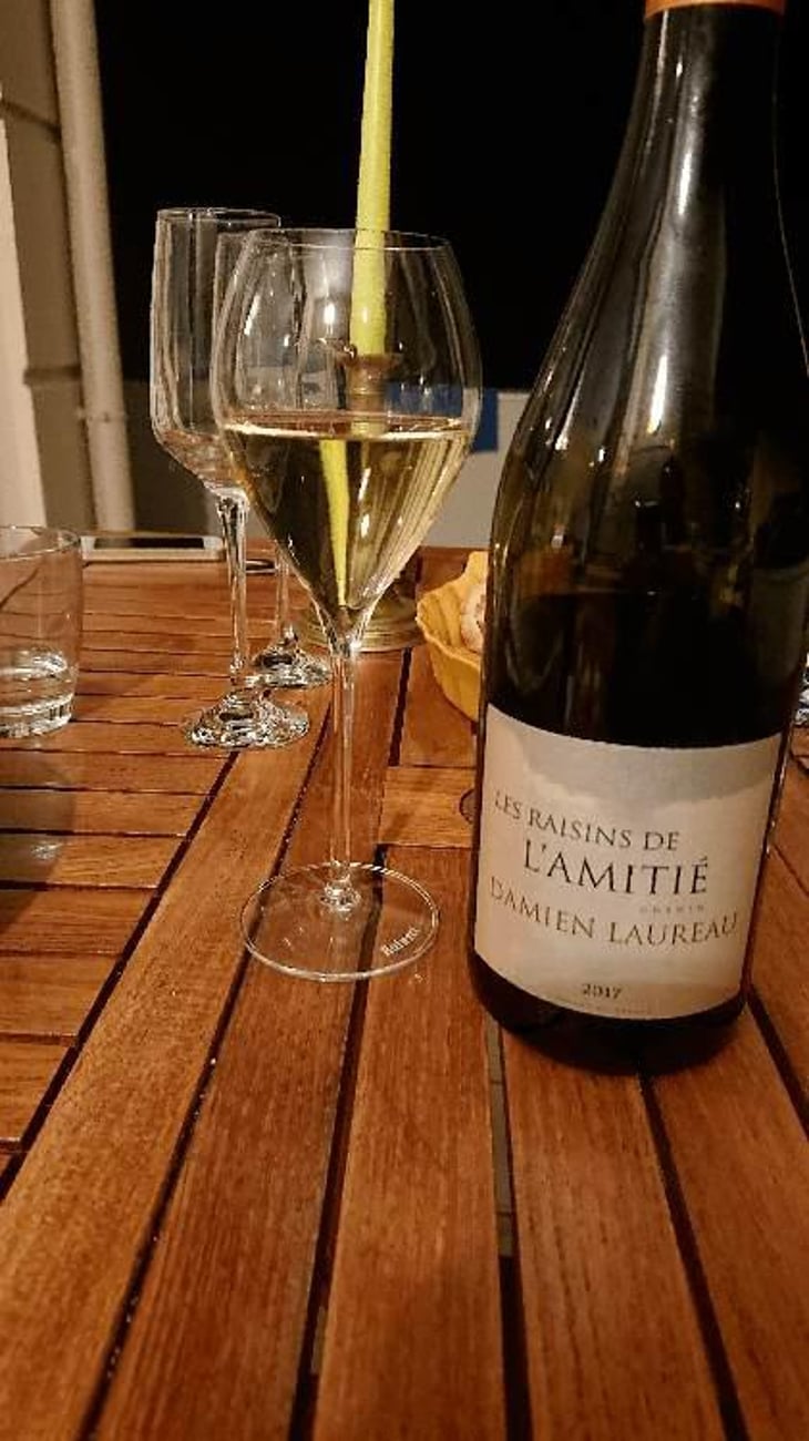 Les Raisins De L'amitié - Domaine Laureau - Florence & Damien Laureau 