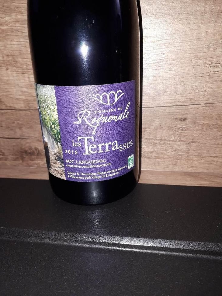 les terrasses - Domaine de Roquemale - Valérie & Dominique Ibanez 