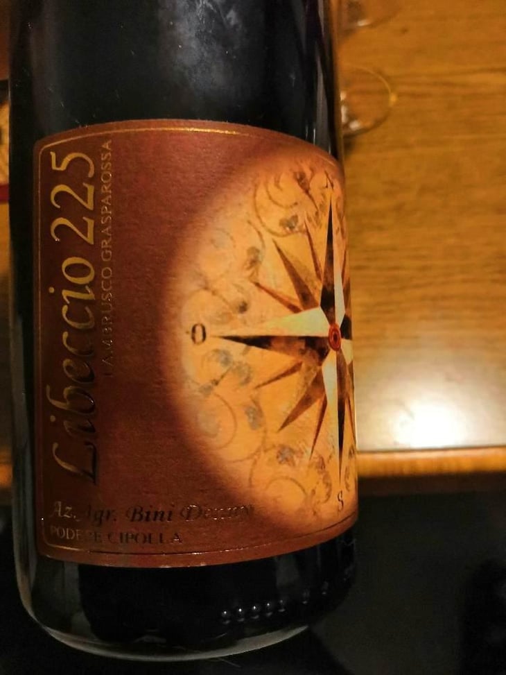 Libeccio 225 Lambrusco Grasparossa Frizzante Rosso Secco - Podere Cipolla - Denny Bini 