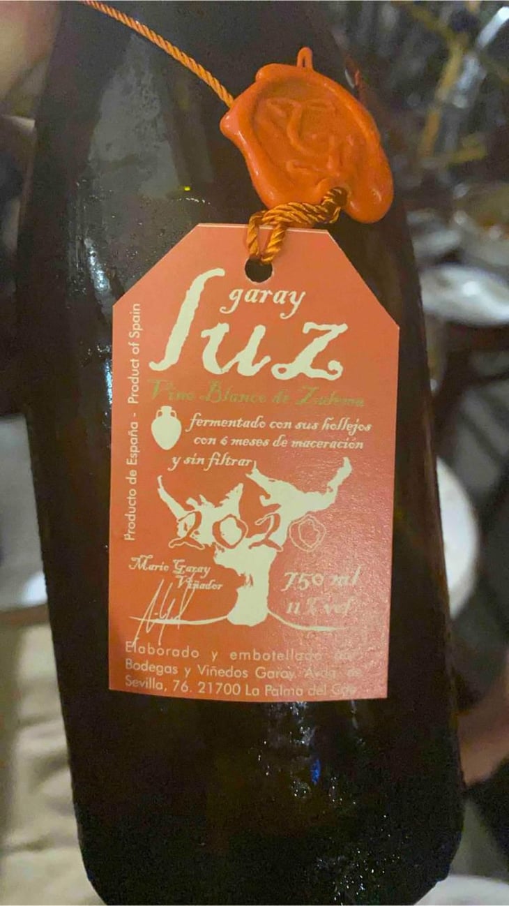 Luz - Bodegas Garay - Mario Garay & Ana González 
