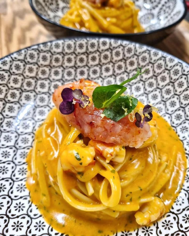 Linguina Ai Crostacei E Gambero Rosso Di Mazara - Osteria rosso di sera - 665996