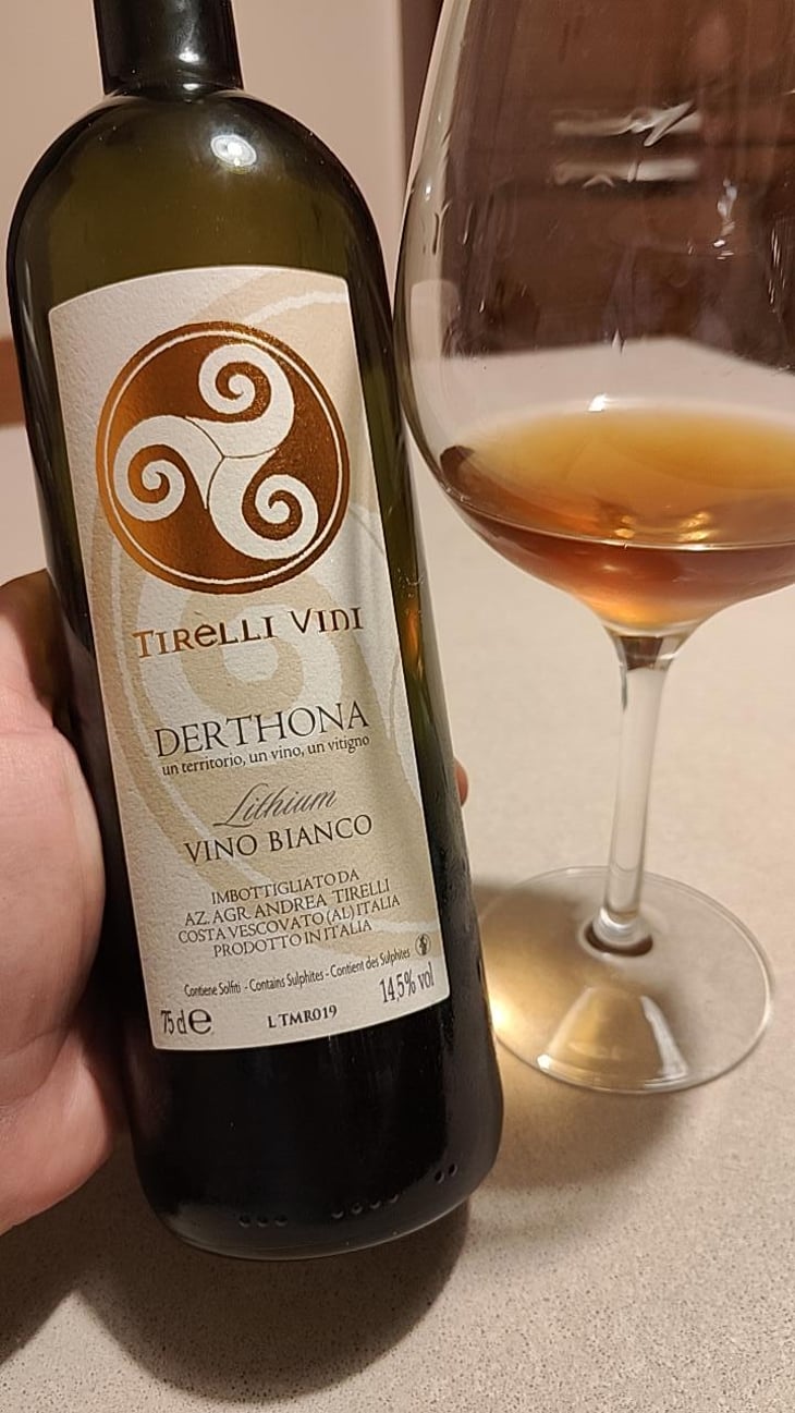 Lithium - Tirelli Vini - Tirelli Andrea 