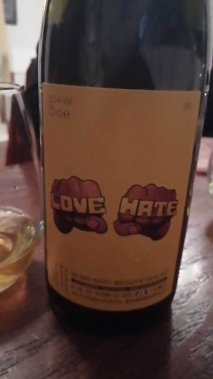 Love ‘N’ Hate - Sete - Vini Naturali - Emiliano Giorgi, Arcangelo Galuppi, Martina D’Alessio 