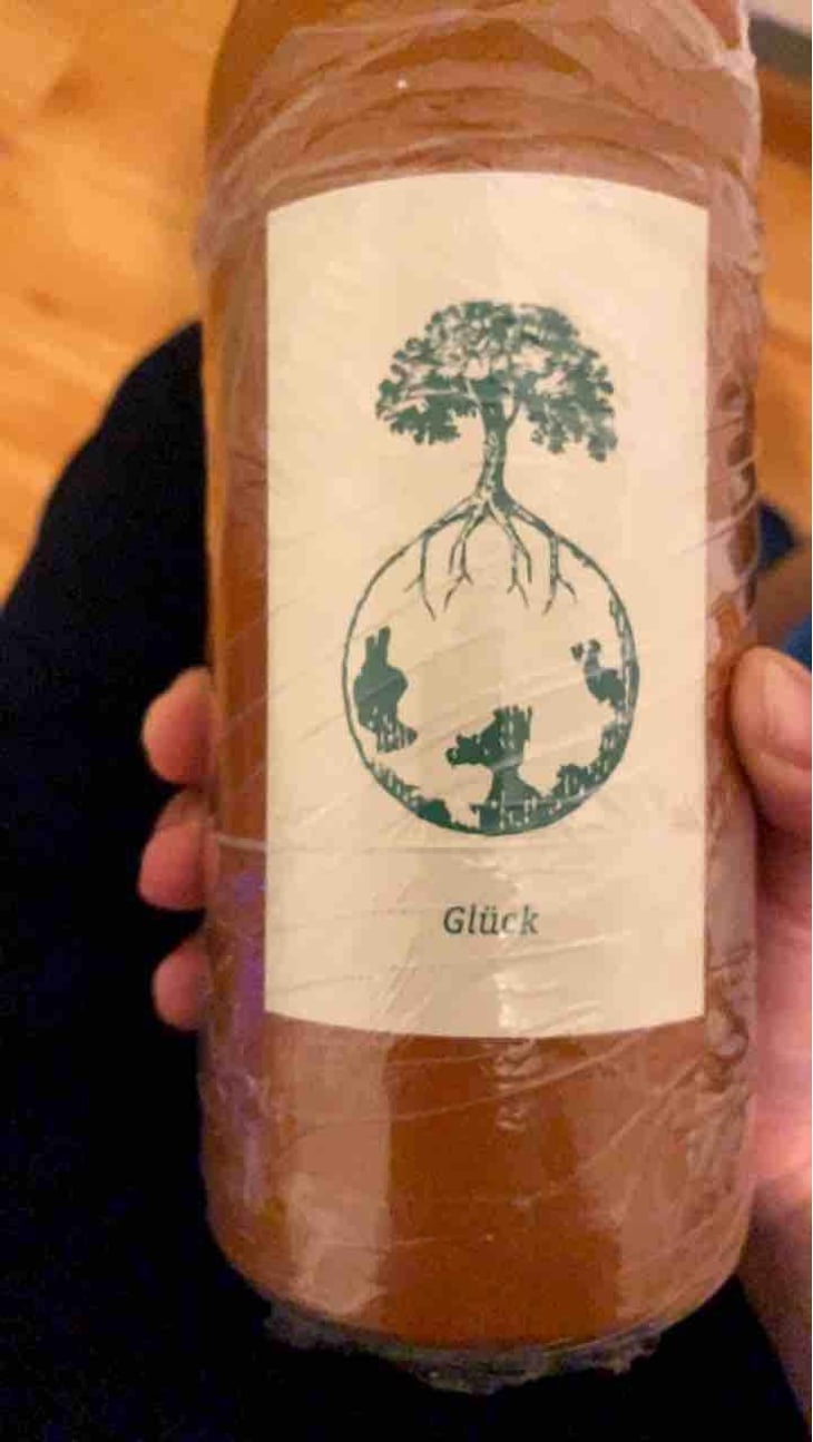 Glück - Weingut Werlitsch - Ewald & Brigitte Tscheppe 