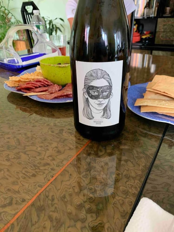 Maskerade (Rosé) - Gut Oggau - Stephanie & Eduard Tscheppe-Eselböck 