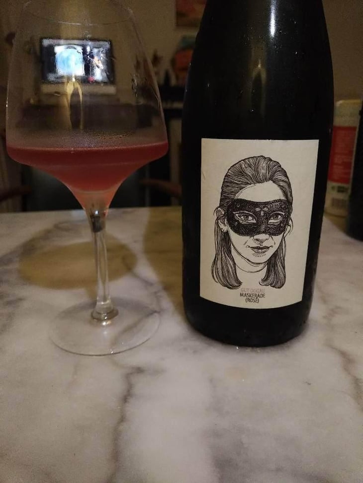 Maskerade (Rosé) - Gut Oggau - Stephanie & Eduard Tscheppe-Eselböck 