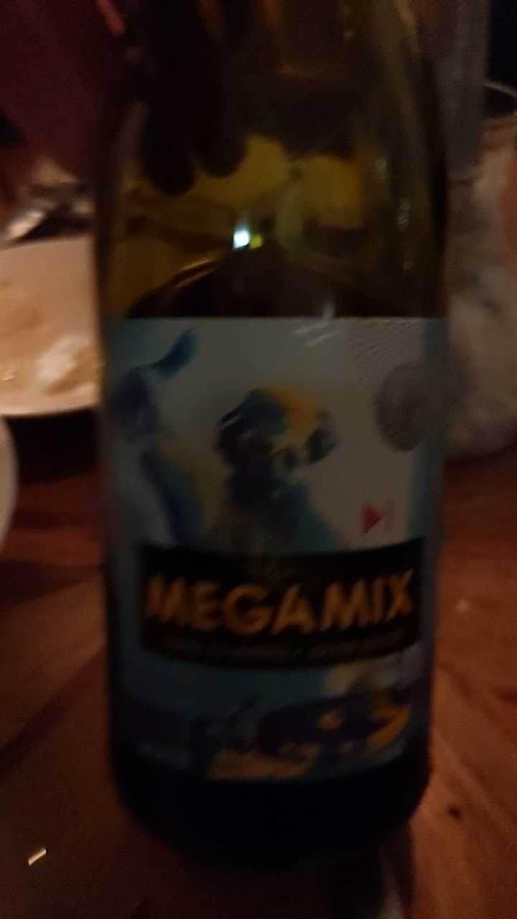 Megamix - Clos des Vignes du Maynes - Julien Guillot 