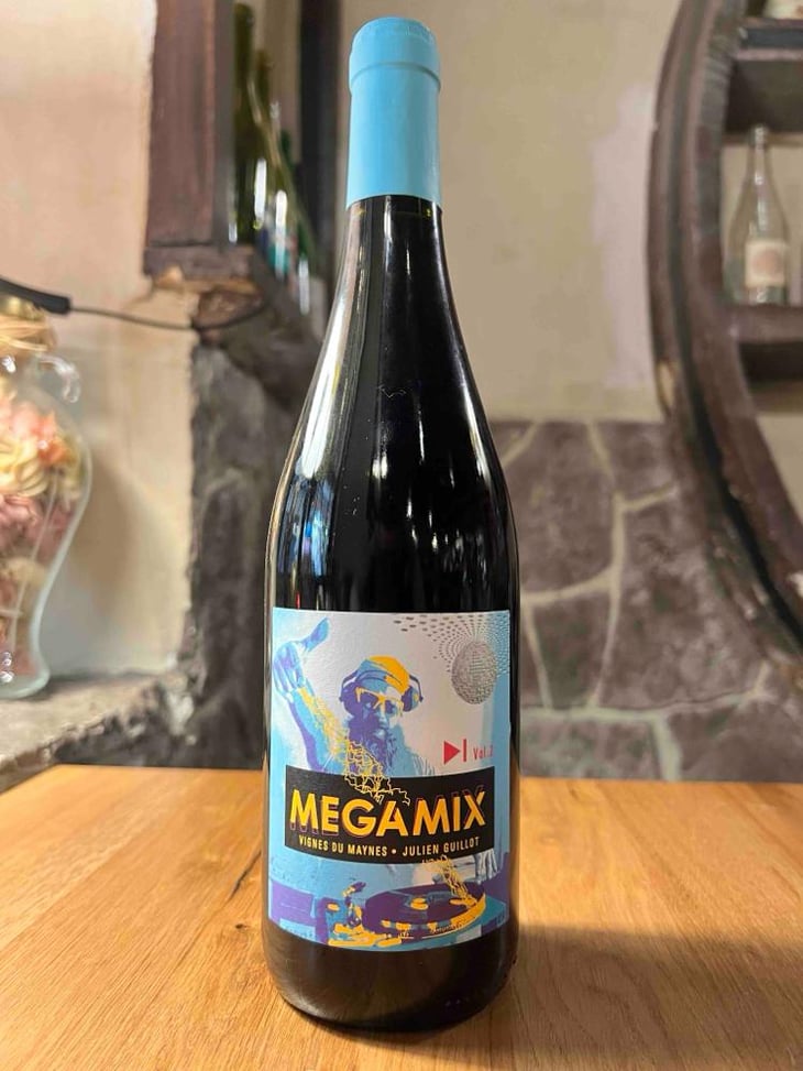 Megamix Volume 2 - Clos des Vignes du Maynes - Julien Guillot 