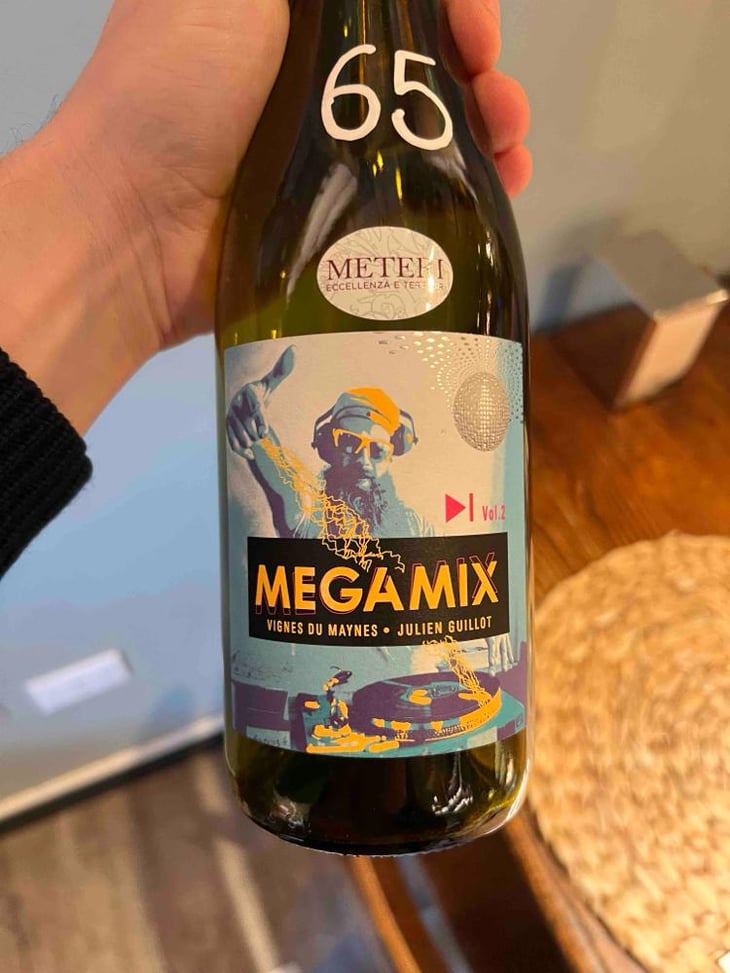 Megamix Volume 2 - Clos des Vignes du Maynes - Julien Guillot 