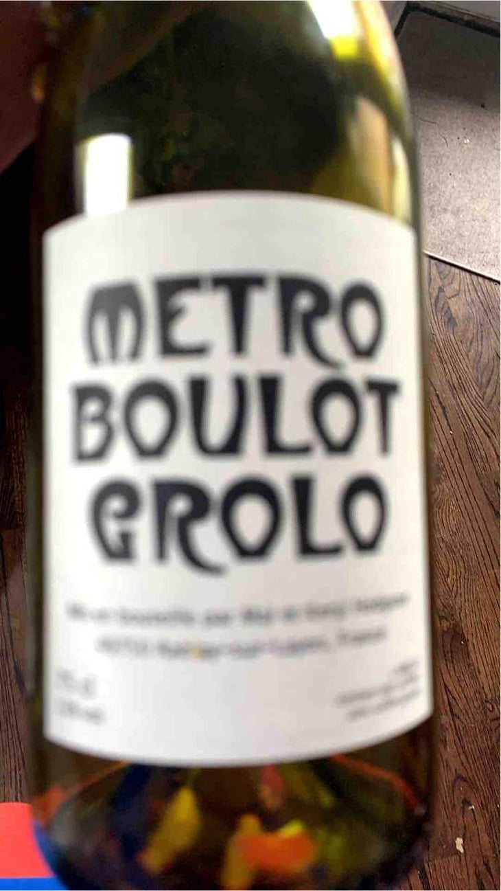 Metro Boulot Grolo - Vins Hodgson - Mai & Kenji Hodgson 