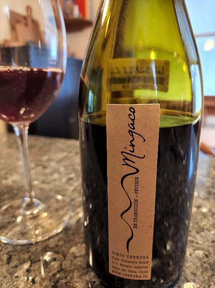 Mingaco Cinsault - Vinos Mingaco - Chekura - Pablo Pedreros & Daniela De Pablo Mendoza 