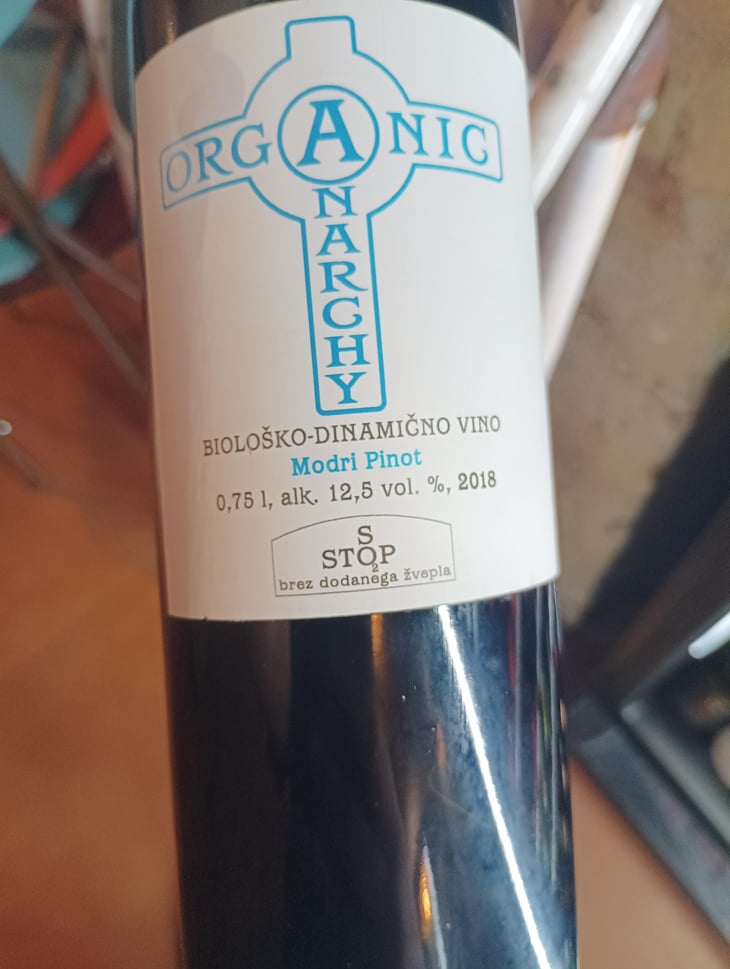 Modri Pinot - Organic Anarchy - Aci Urbajs 