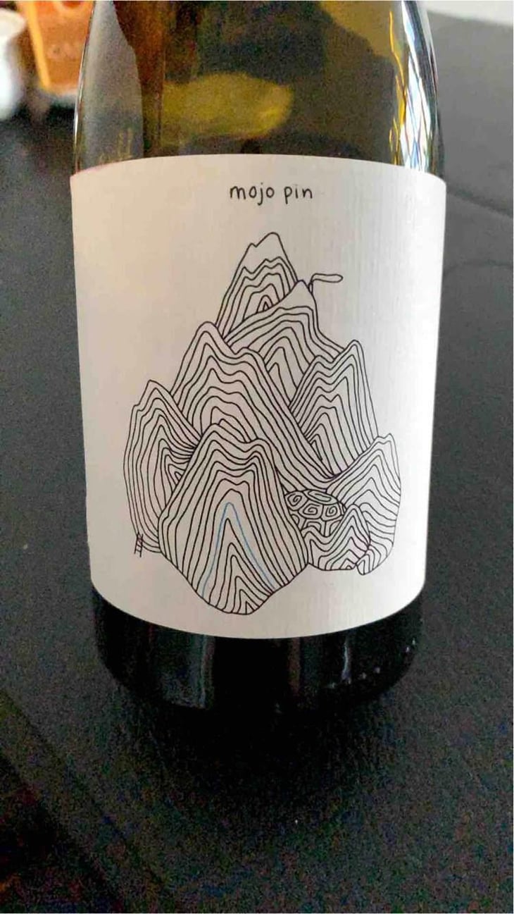 Mojo Pin - Vinyes Tortuga - Dido & Jurriaan 