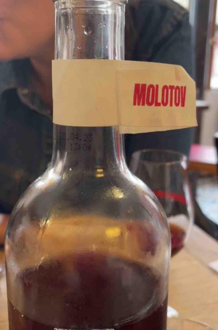 Molotov - Terrain Vague - Thomas Ollivier 
