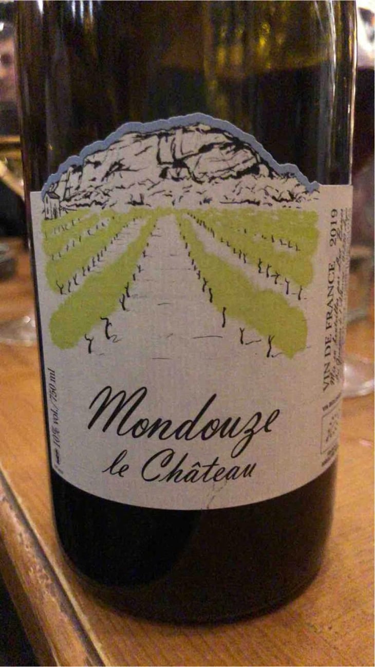 Mondouze Le chateau - Les Grangeons de l'Albarine - Luc Bauer 