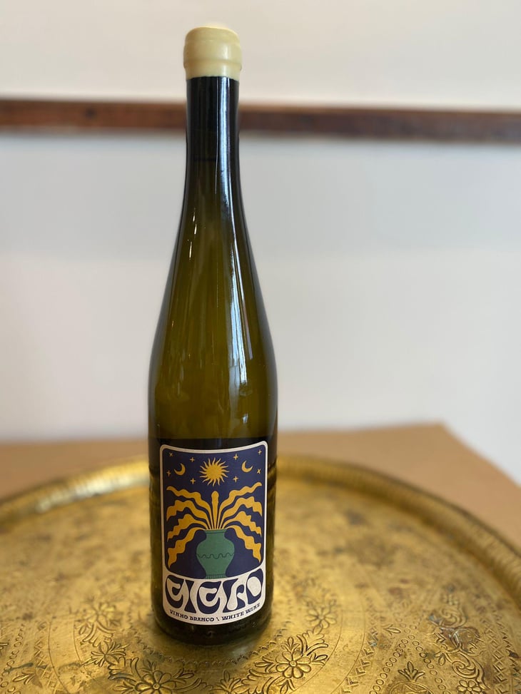 monociclo branco - Ciclo Vinhos - Joachim Roque, Hugo Campos & Ana Paulino 