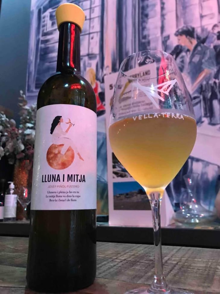 Lluna i Mitja - Celler Pinyolet Vinyaters - Josep Piñol 