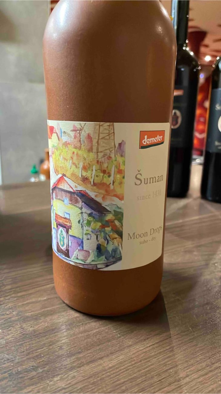 Moon Drops - Šuman Vina - Radovan & Simona Šuman 