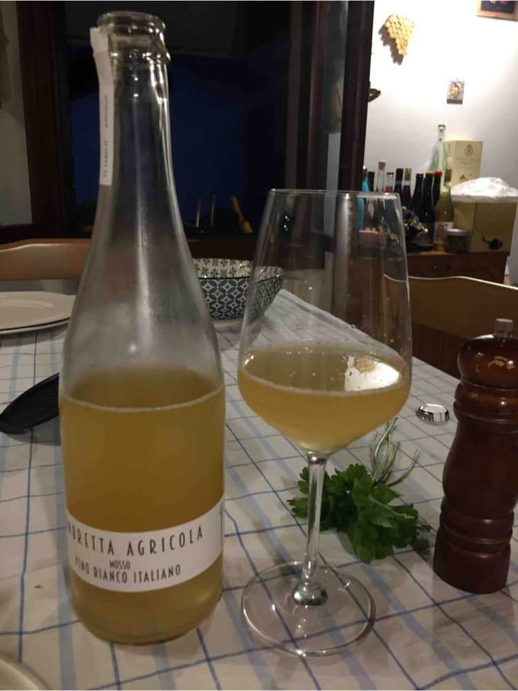 Mosso Frizzante - Ombretta Agricola - Alex Della Vecchia 