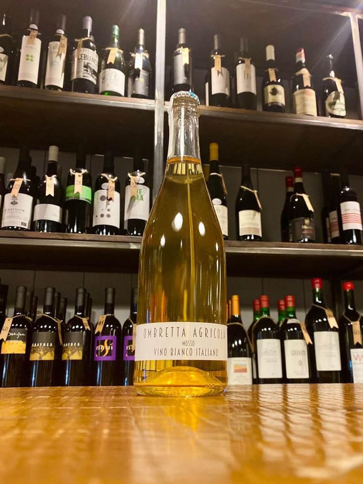 Mosso Frizzante - Ombretta Agricola - Alex Della Vecchia 