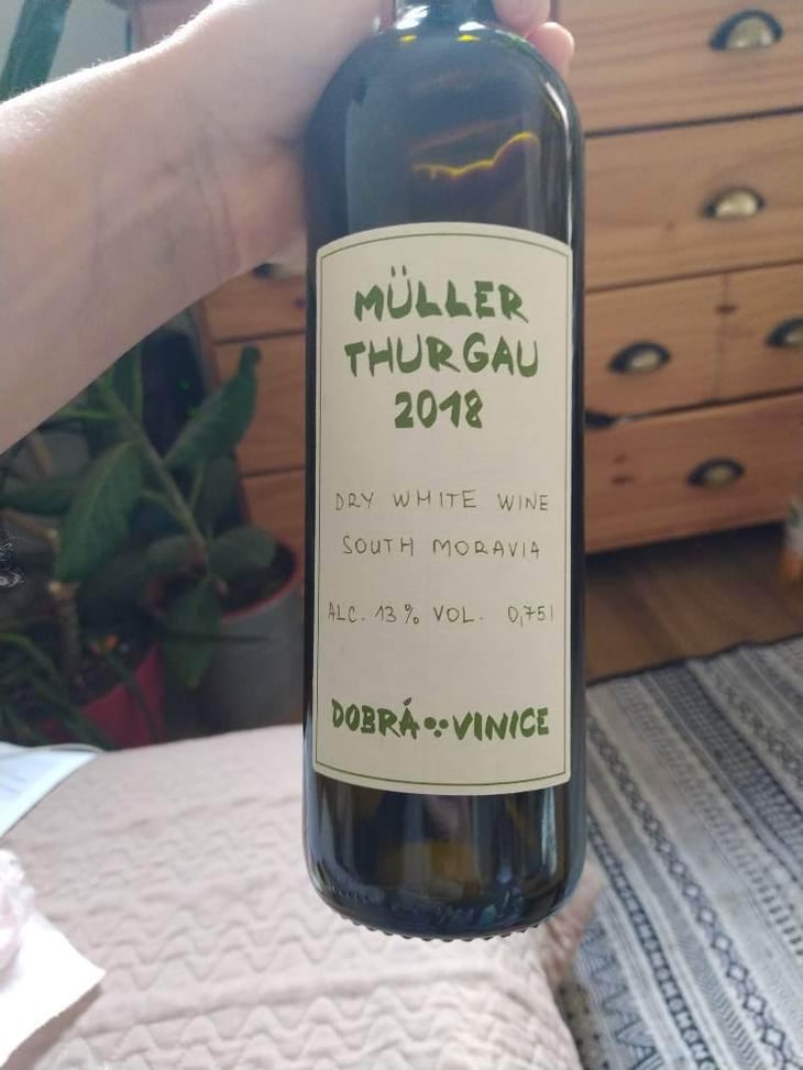 Müller Thurgau - Dobra Vinice - Petr Nejedlik & Andrea Nejedlíková 
