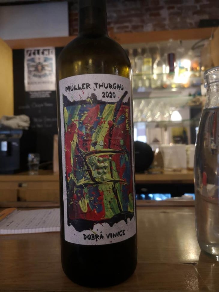 Müller Thurgau - Dobra Vinice - Petr Nejedlik & Andrea Nejedlíková 