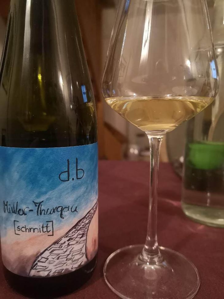 Müller-Thurgau - Weingut Bianka und Daniel Schmitt - Daniel & Bianka Schmitt 