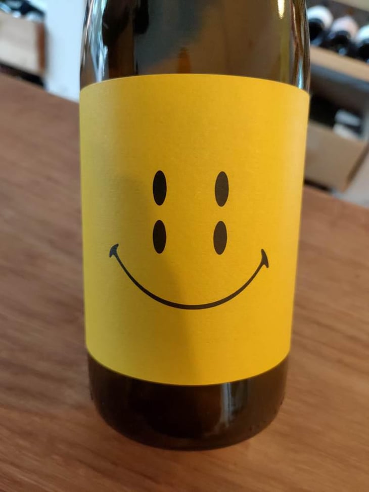 Muscat Up (yellow label) - La Recerca / Zulu Wine - Jessica Albero & Laurent Pujol 