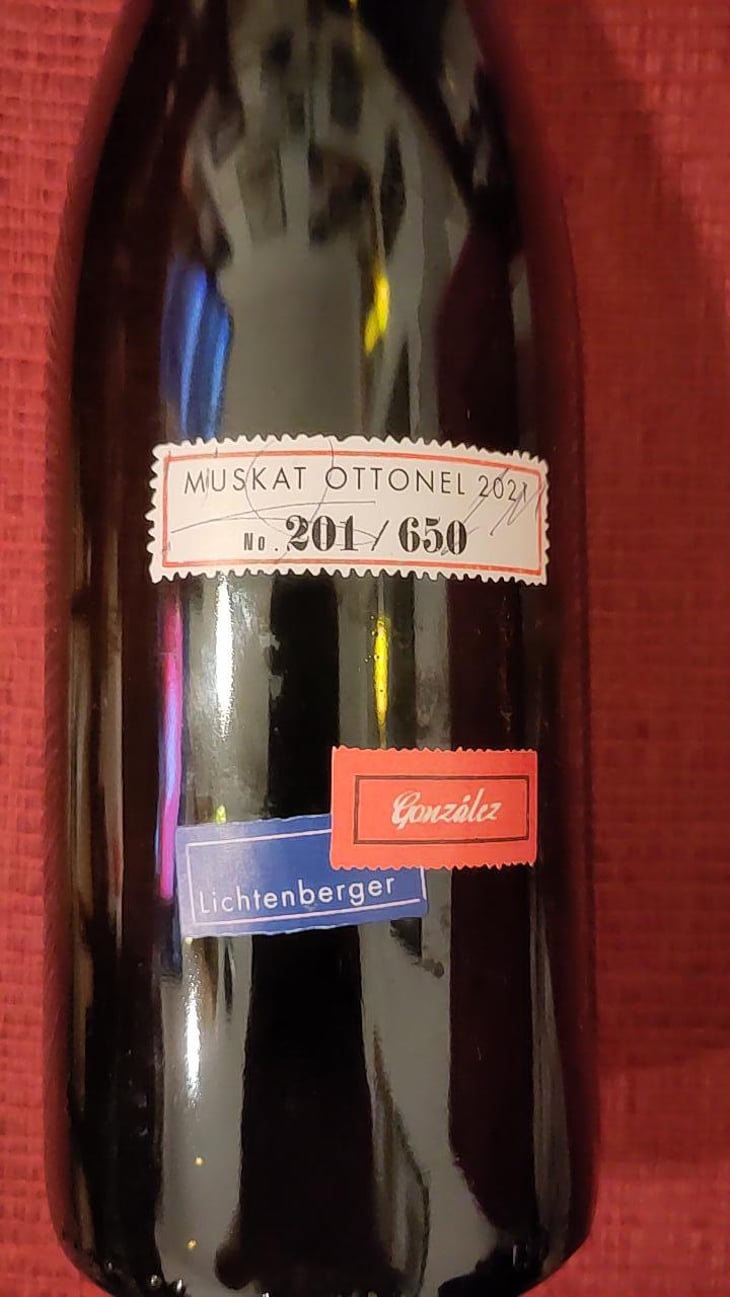 Muskat Ottonel - Lichtenberger - Gonzāles - Martin Lichtenberger & Adriana Gonzãles 