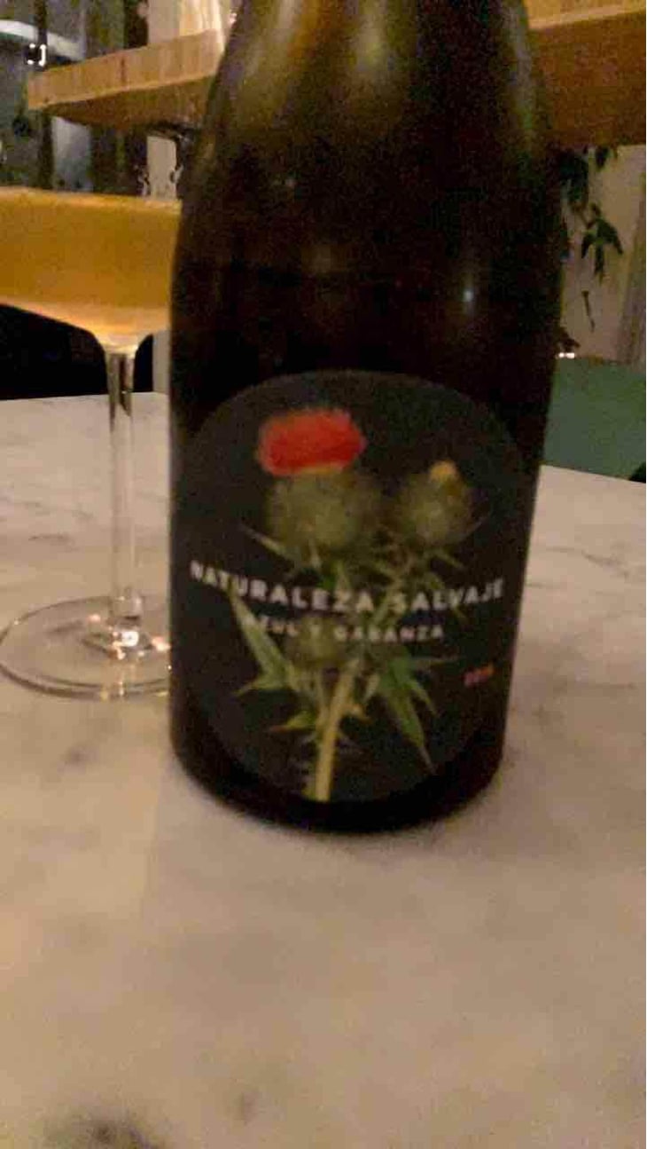 Naturaleza Salvaje Blanco - Azul y Garanza - Dani Sanchez, Maria & Fernando Barrena 