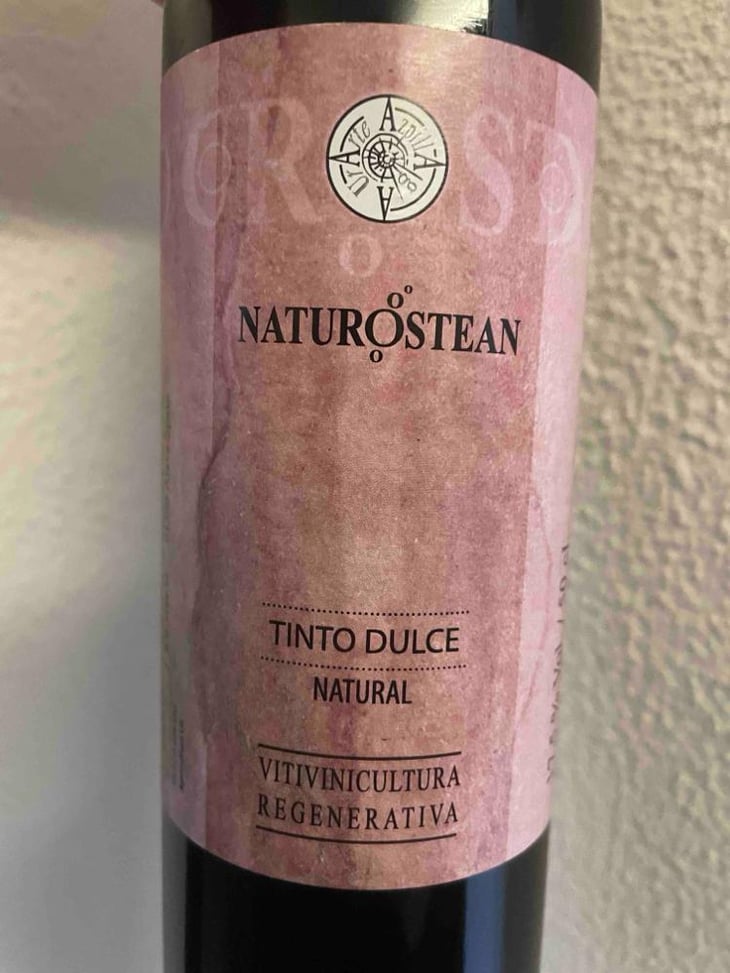 Naturostean tinto dulce - Azpillaga Urarte - Ignacio y Eduardo Lopez Azpillaga 