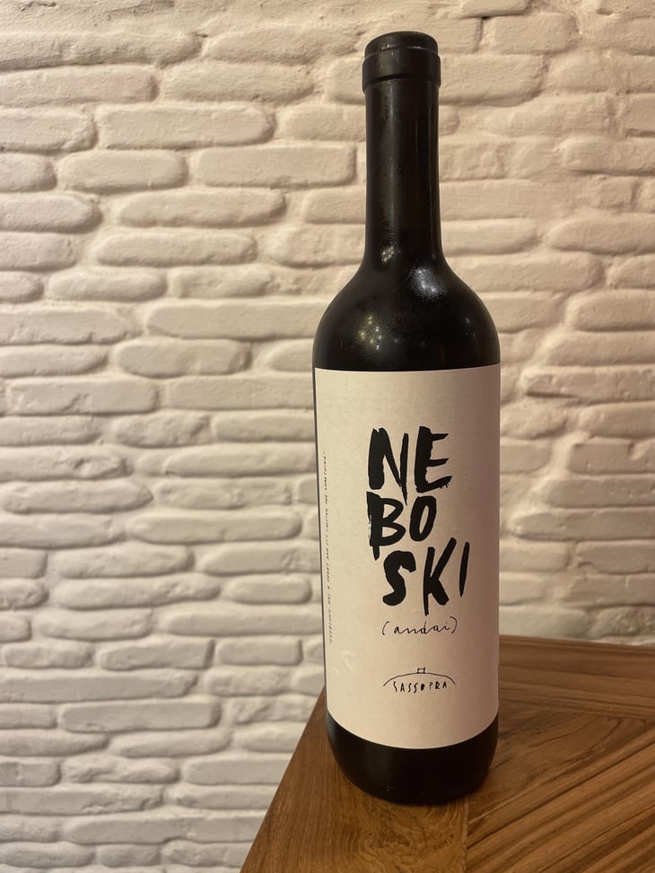 Neboski - Cantina Sassopra - Marta & Federico Des Dorides 