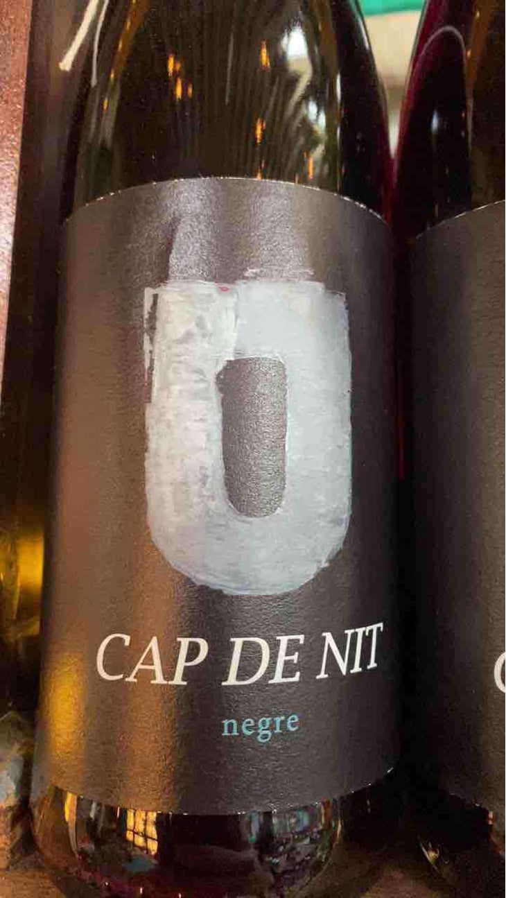 Negre - Cap De Nit - Josie Cleeve & Joshua Kniesel 