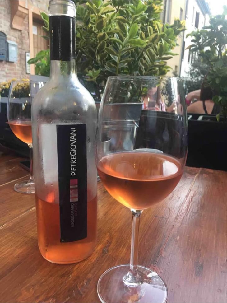 Negroamaro Rosato - Società Agricola Salentino – Pietregiovani - Fabio Pietrogiovanni 