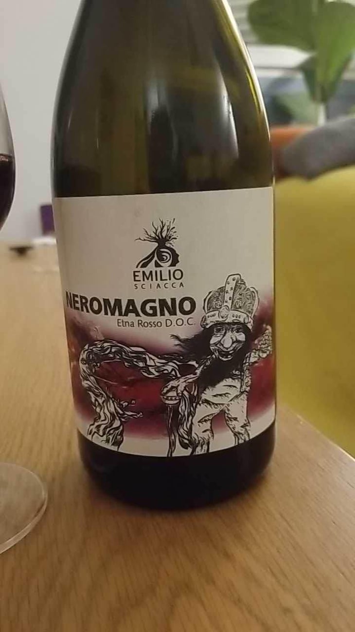 NEROMAGNO - Emilio Sciacca Etna Wine - Emilio Sciacca 