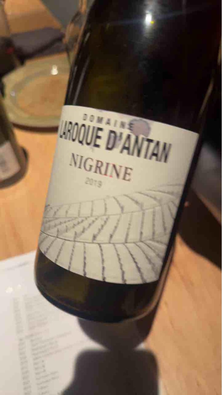 Nigrine - Domaine de Laroque d’Antan - Lydia, Claude & Emmanuel Bourguignon 