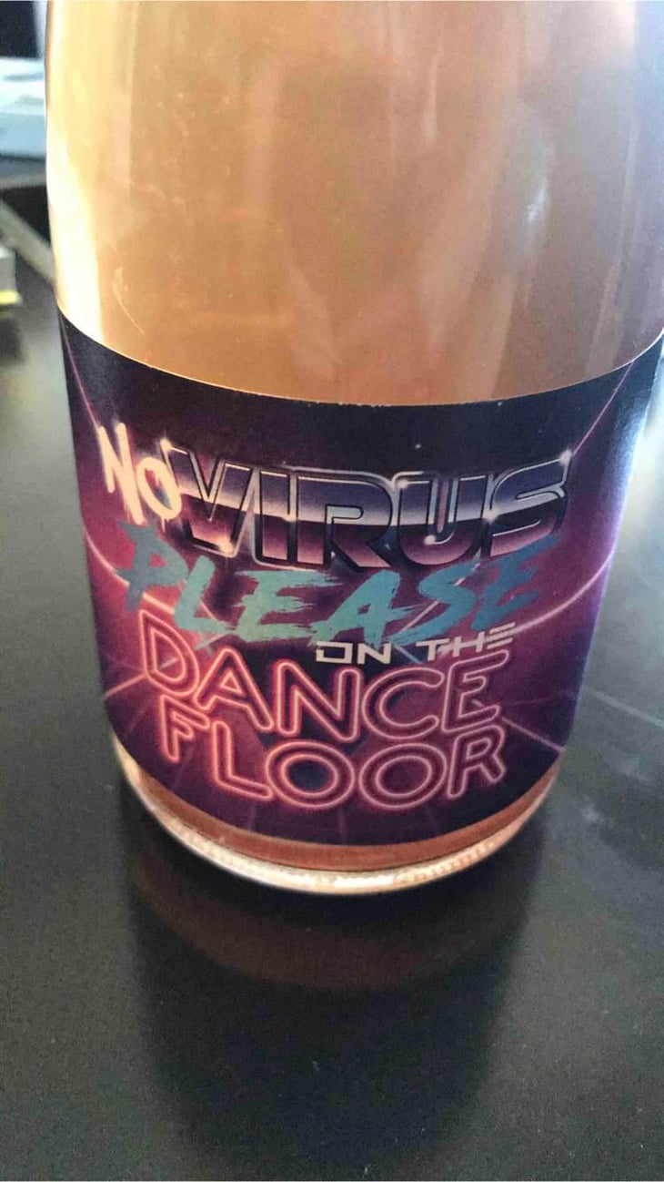 No Virus Please on the Dance Floor - Masseria La Cattiva - A. Colangelo, L. Di Vincenzo, L. Lamolinara, M. La Barbera, M. Pastore Bovio, M. Opalenski, P. Bertani 