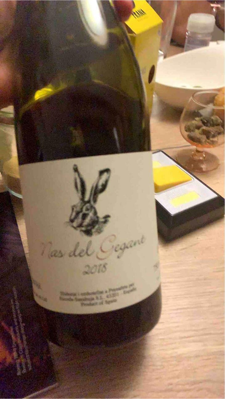 Nas del Gegant Red - Celler Escoda Sanahuja - Joan Ramón Escoda Martinez 