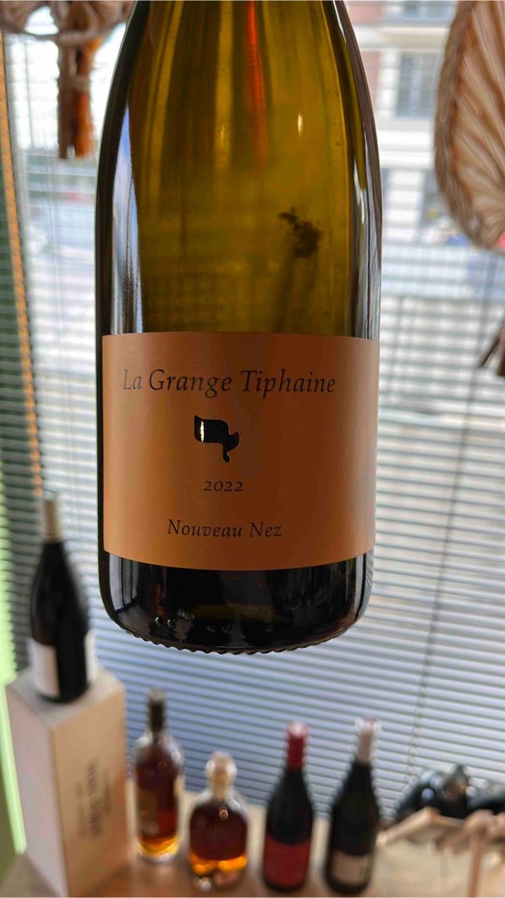 Nouveau Nez - La Grange Tiphaine - Coralie & Damien Delécheneau 