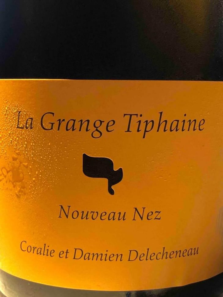Nouveau Nez - La Grange Tiphaine - Coralie & Damien Delécheneau 