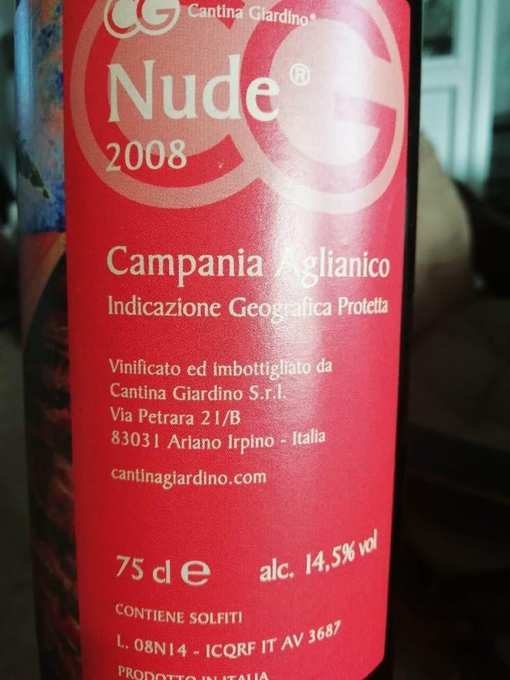 Nude - Cantina Giardino - Antonio Di Gruttola & Daniela De Gruttola 